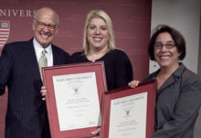 Alex S. Jones with the winners of the 2009 investigative-reporting prize, Debbie Cenziper and Sarah Cohen.