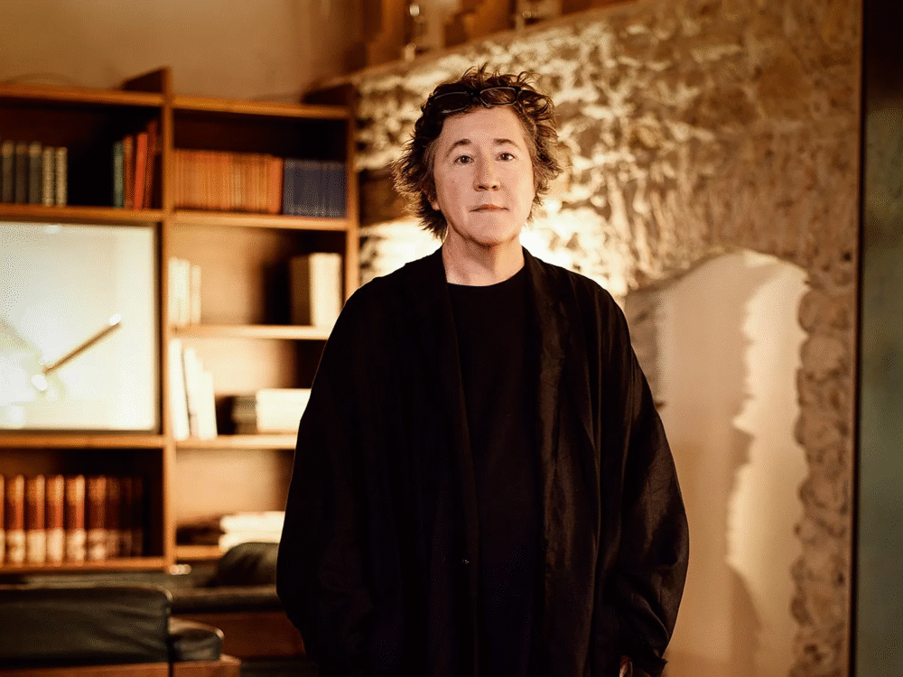 Photograph of a person wearing black clothing