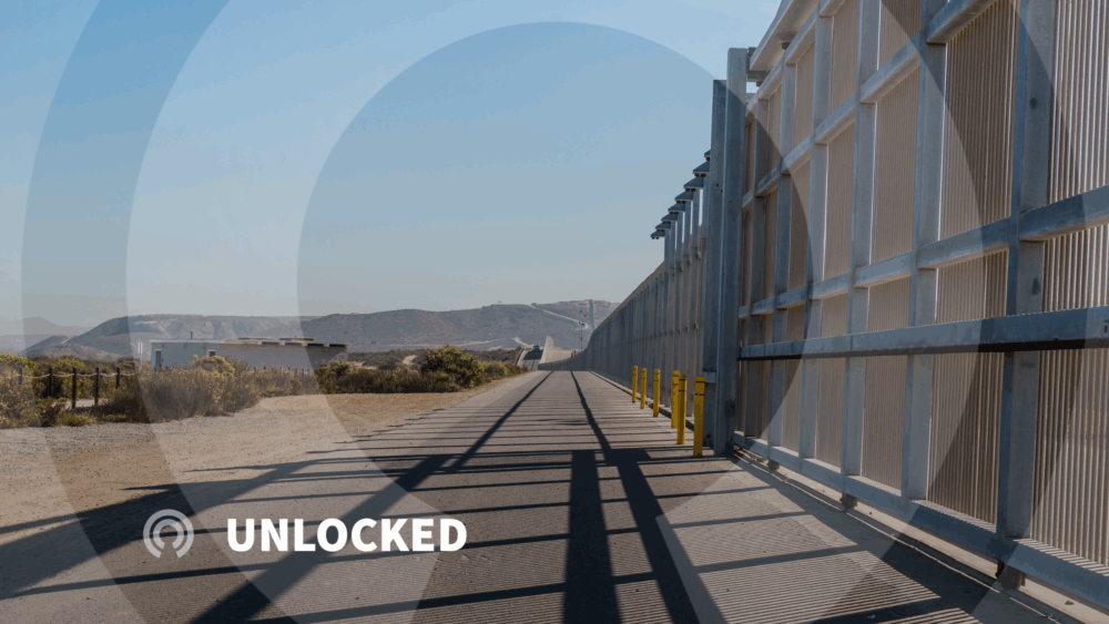 US boarder wall with Mexico